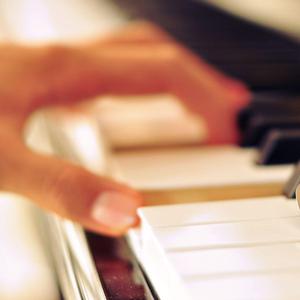 女人脱👙给女人摸🐻
