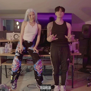 女人脱👙给女人摸🐻
